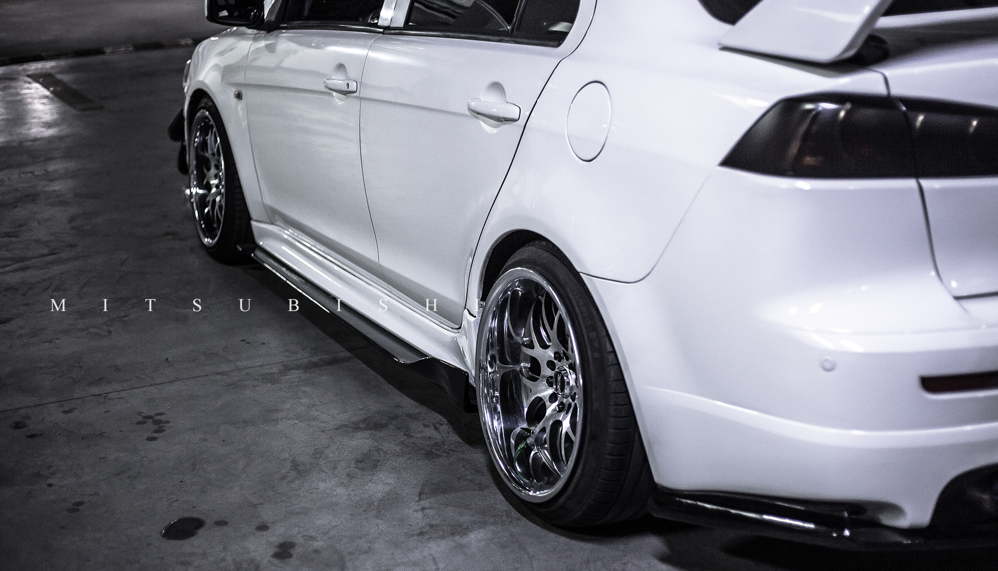 翼神改evo前脸多少钱,最便宜的翼神改evo油箱盖方法