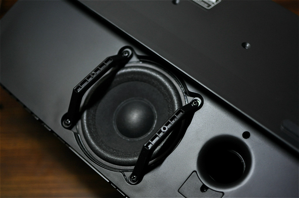 圆柱形音箱有什么优缺点,音箱圆筒和方形哪个好