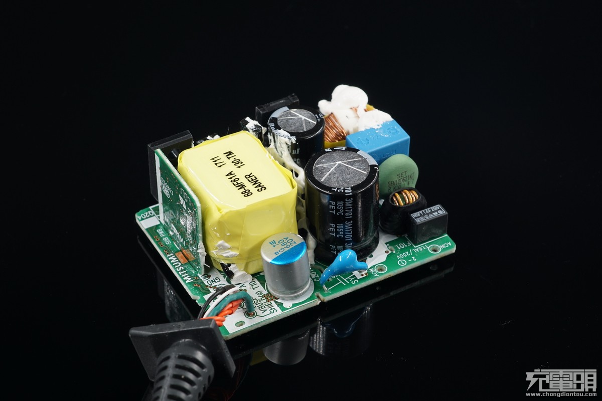 任天堂switch游戏机要不要卡带,任天堂switch游戏机oled多久充满