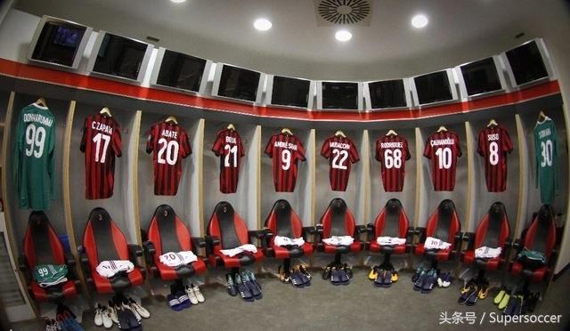 ac米兰队歌三剑客,李哥ac米兰