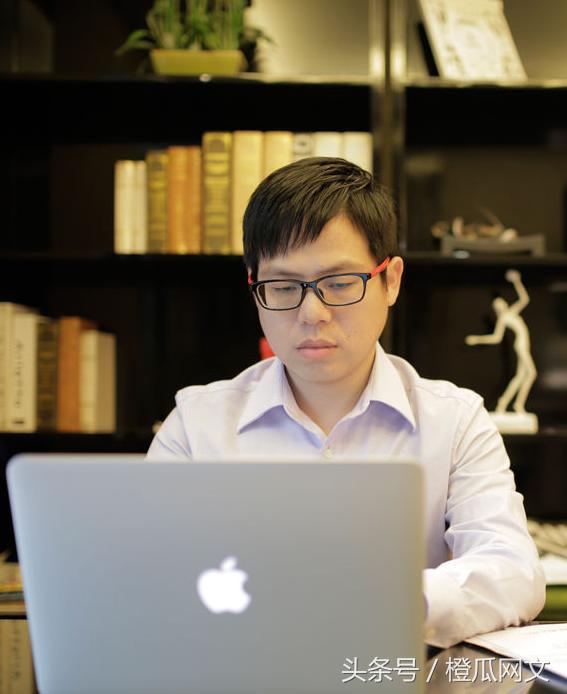 经典网络小说作家都有谁,目前公认的有名的网络小说作家