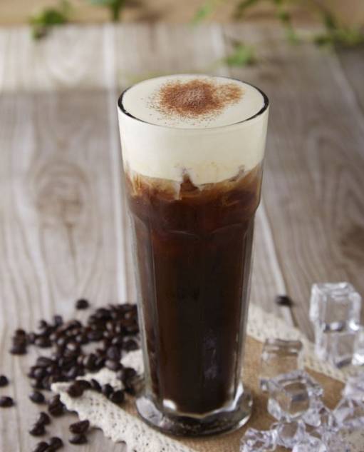 在全民挑嘴的时代，如何玩转奶盖茶？这俩字是重点！