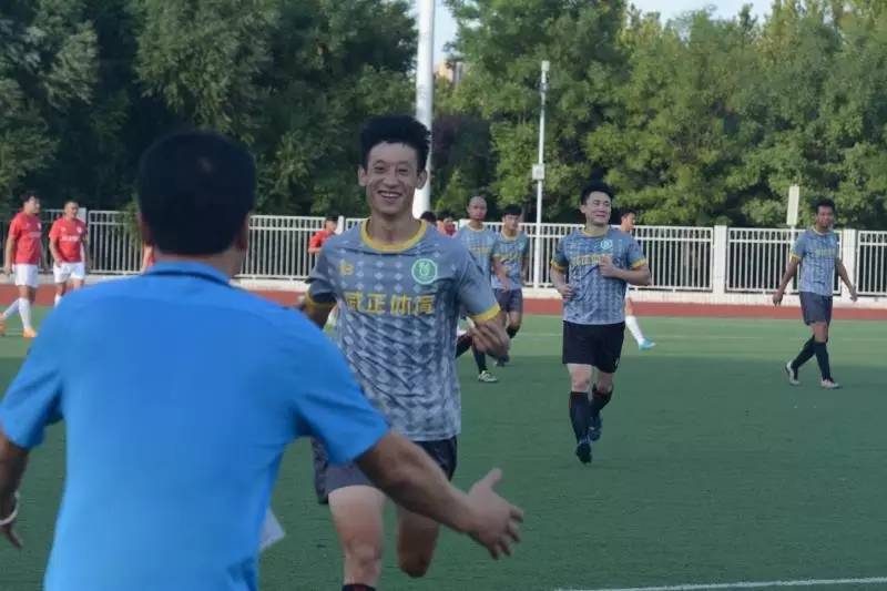 跌宕起伏的总决赛,跌宕起伏的剧情扣人心弦