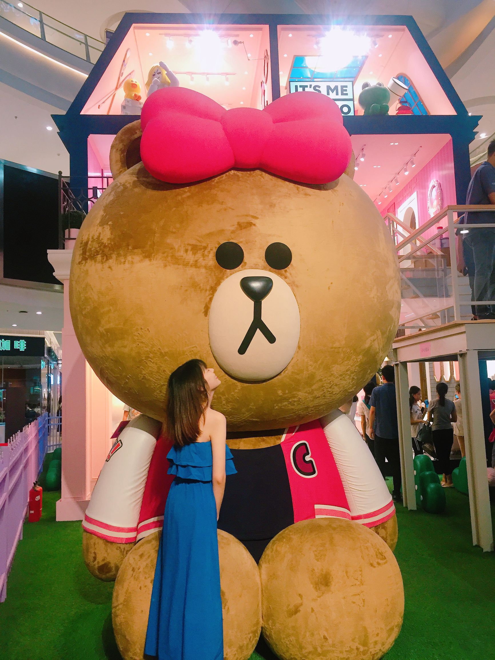 天津大悦城偶遇网红,天津大悦城偶遇王一博