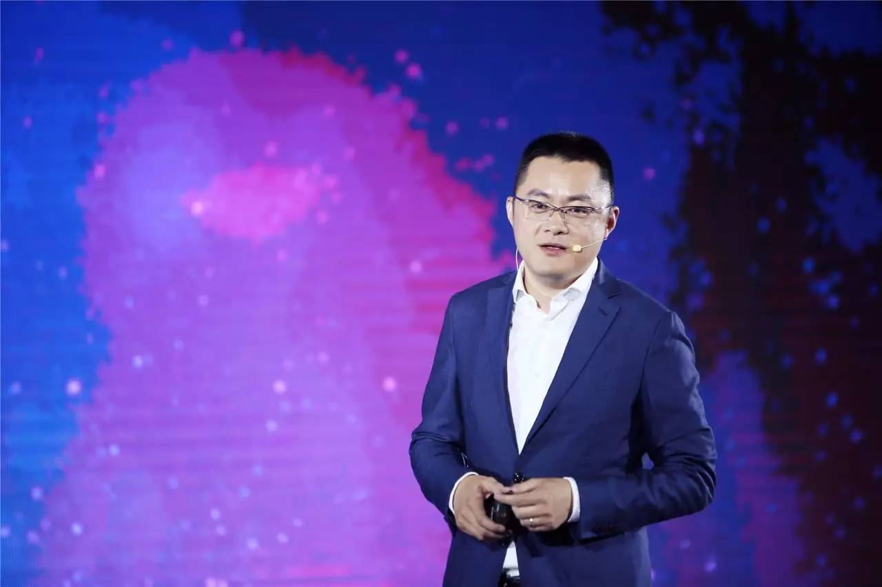 龙珠直播ceo,龙珠直播老头说球