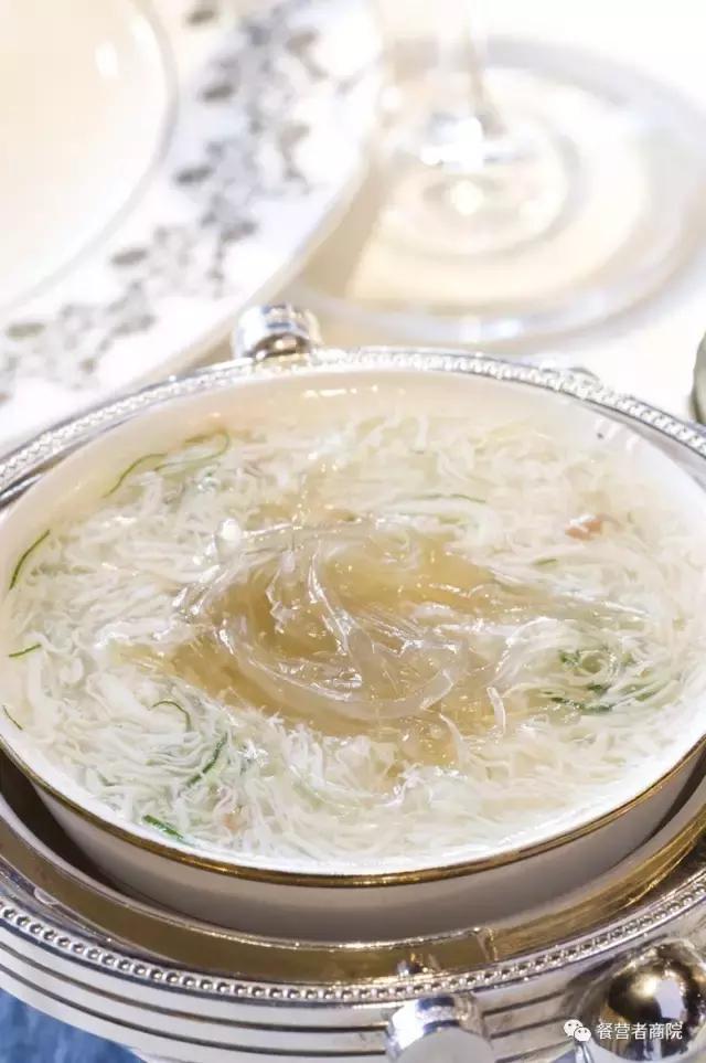 夜泊“御庭”，花1000美金看六朝风景