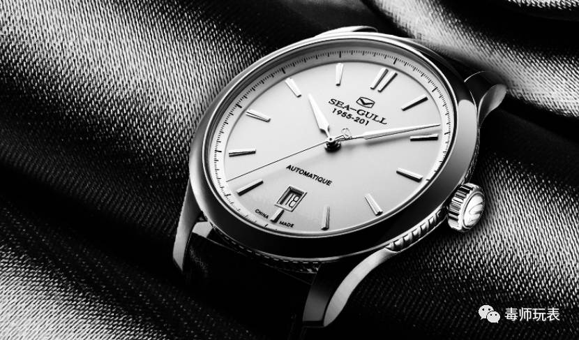 海鸥长津湖手表限量款,海鸥建国大业手表