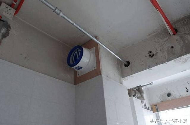 厨房油烟机太高油烟抽不出去,油烟排不出烟怎么回事