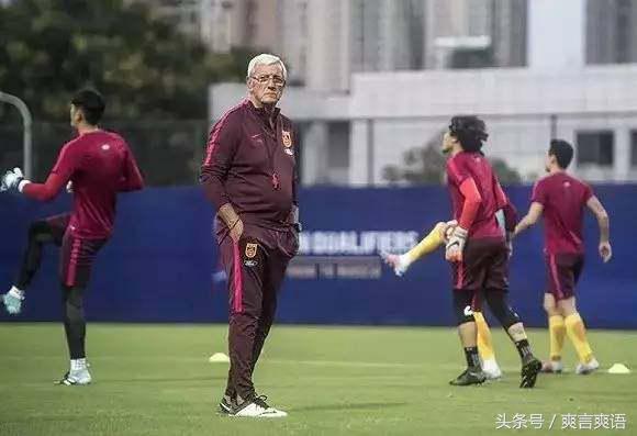 中国vs卡塔尔张玉宁,国足战新加坡张玉宁在干什么