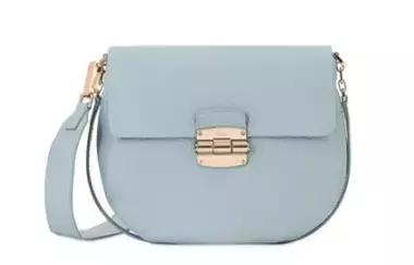 给男朋友买的包包推荐,如果老公给你2万你会买什么