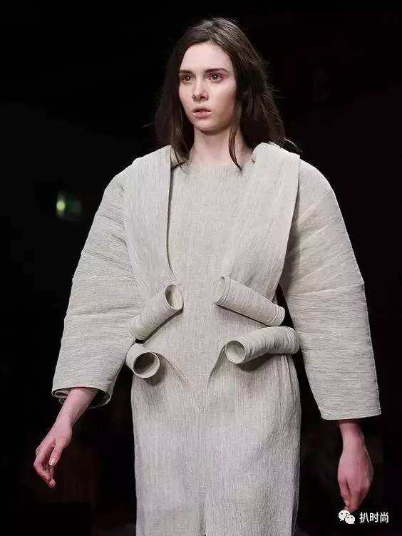 平面裁剪和立体裁剪的研究现状,立体裁剪和平面裁剪哪个成本高