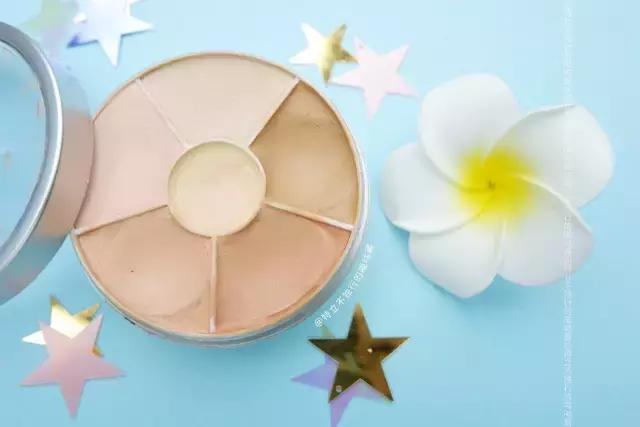 五分钟搞定的化妆视频不卡粉,如何学会化妆和p图