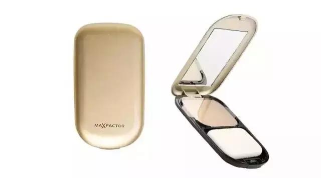 底妆变得干净的定妆产品,想要底妆不卡粉得用什么东西