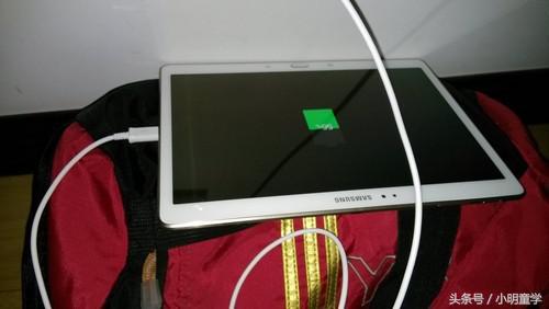 三星tabs8ultra5g版和wlan版区别,三星galaxytabs8+跑分