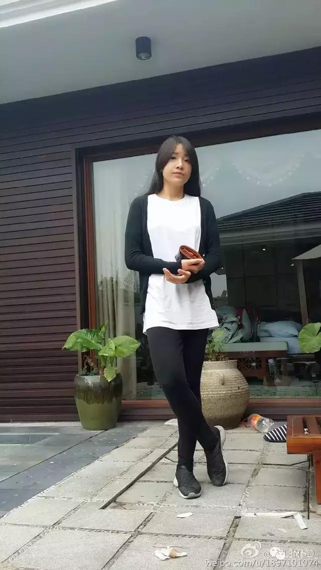 100多斤胖妹逆袭成女神,减肥35斤逆袭