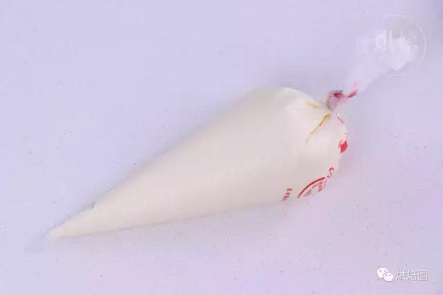 抹茶柠檬慕斯,柠檬杯慕斯流心蛋糕