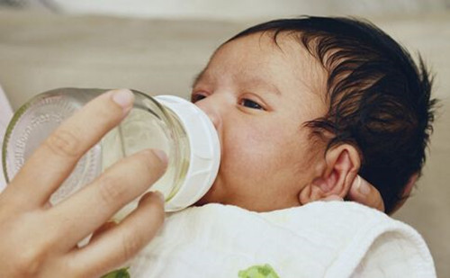 早产儿的护理和喂养方法书籍,早产儿注意事项及护理1-6个月