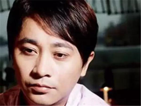 李连杰最猛的一部电影鼠胆龙威,李连杰的鼠胆龙威