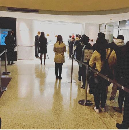 我去LadyM现场采访了黄牛！