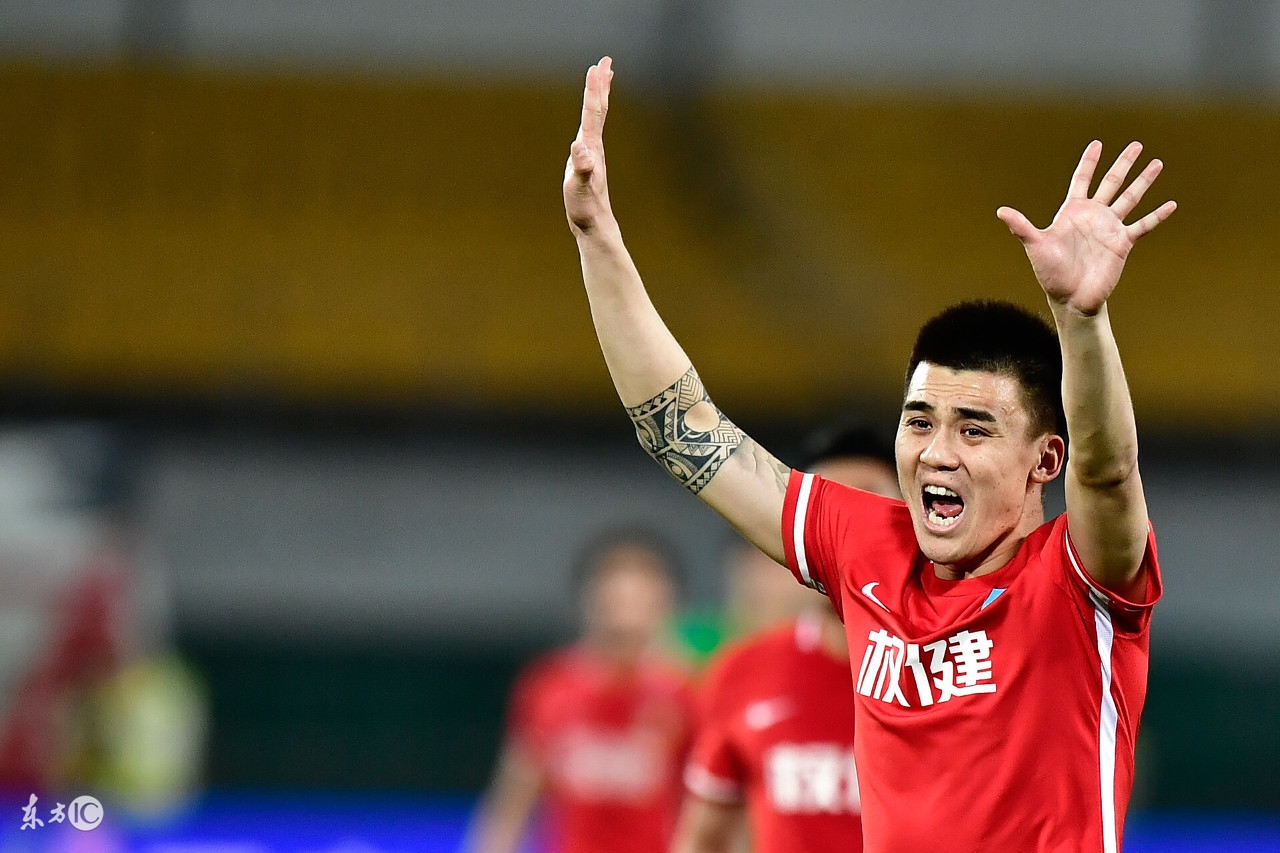 为国足加油的原视频,为国足加油的足球视频