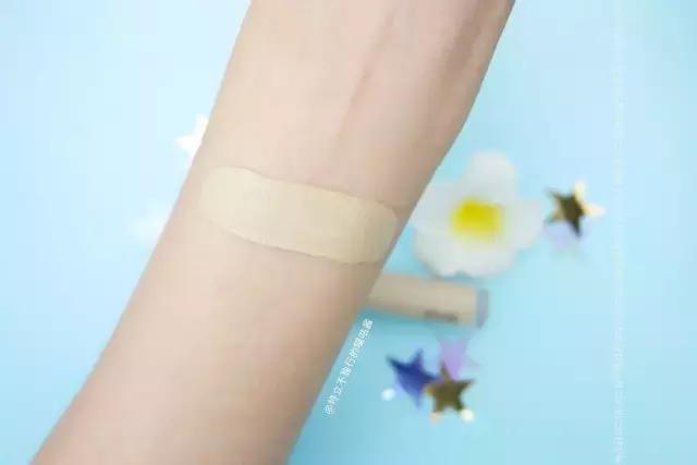 五分钟搞定的化妆视频不卡粉,如何学会化妆和p图