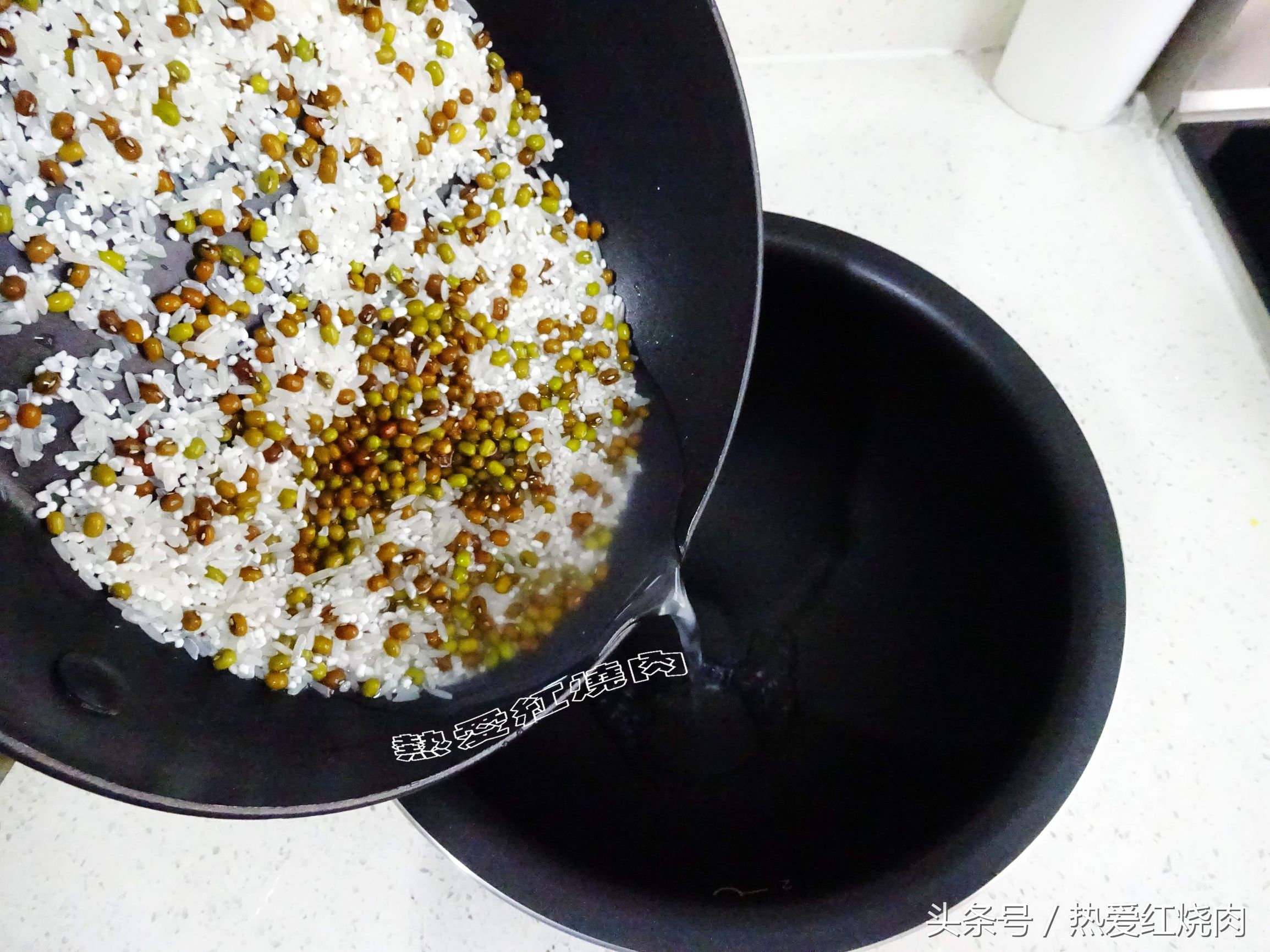 熬粥不稀不稠水比例,煮粥不是很熟吃了没事吧