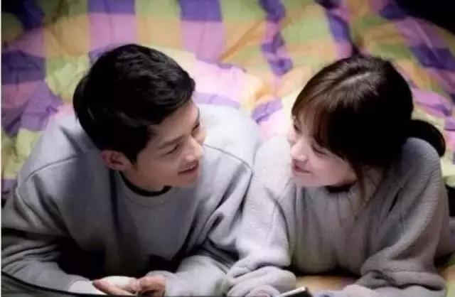 宋仲基是如何追到宋慧乔的,宋仲基怎样追到宋慧乔的