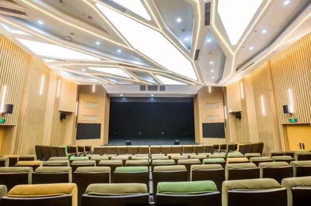 上海非沪籍有哪些证,上海户籍政策