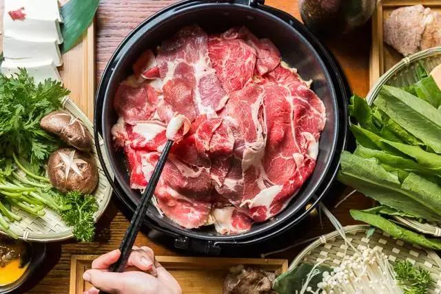 伊势丹楼下烤肉,爱和牛寿喜烧自助伊势丹