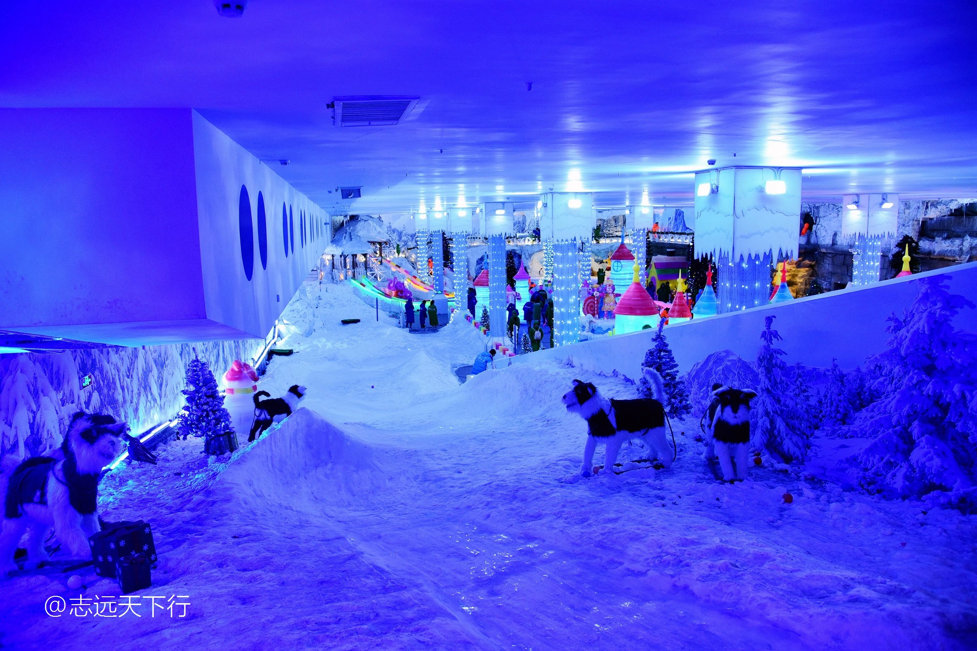 最美的女童海南,最美的小女生去游乐场玩