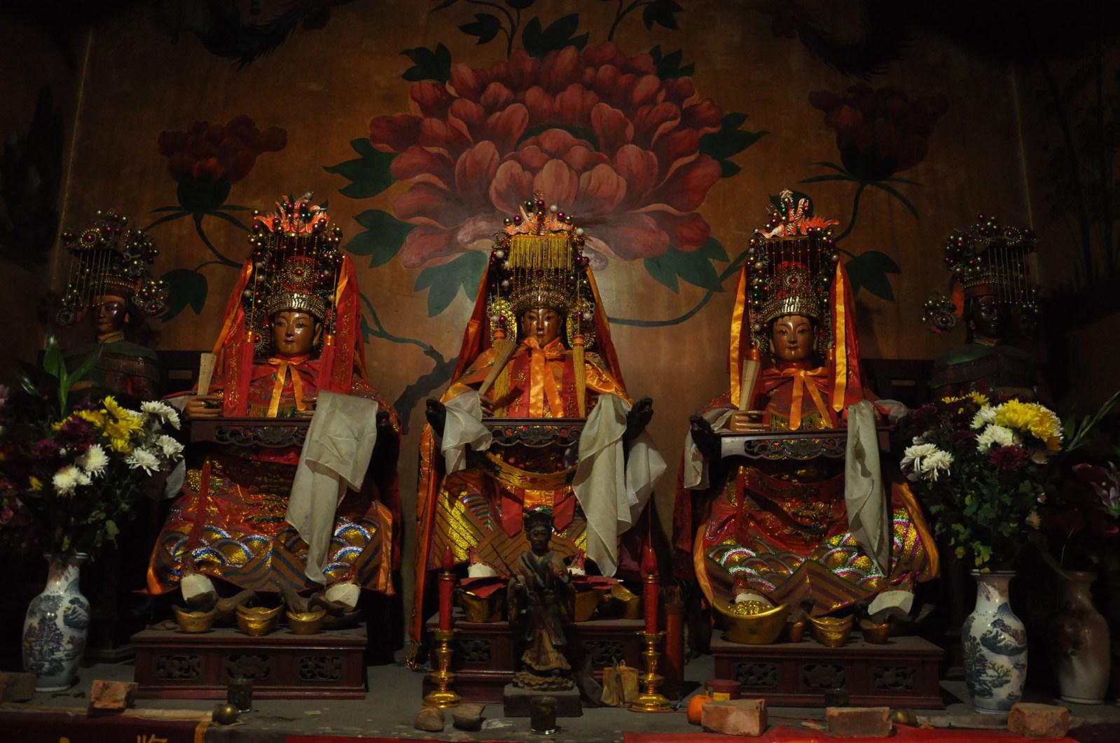 古代人生小孩难产生不出来,古时候分娩难产怎么办