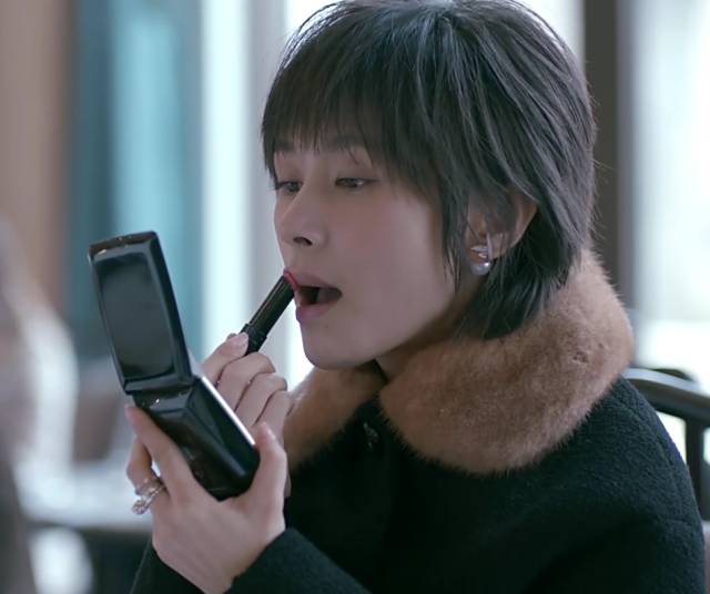 快速提升颜值的平价好物都在这,有哪些让你吹爆的高颜值好物