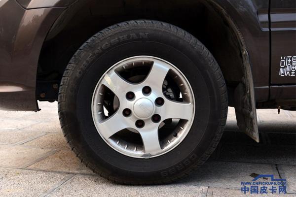 一个皮卡的轮胎多少钱,皮卡最耐磨的轮胎价格排名