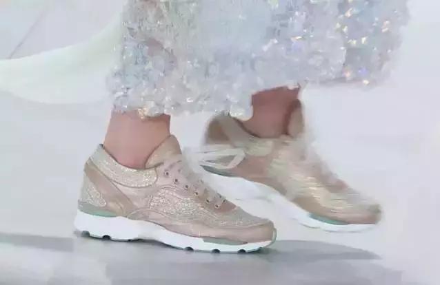 karllagerfeld品牌类似的牌子,karllagerfeld