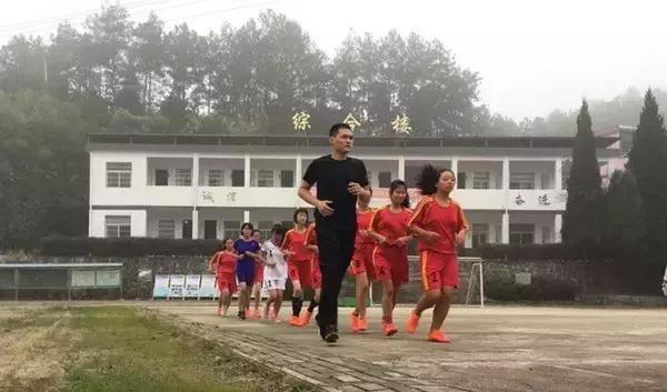 致老师｜潜山的你永远最美