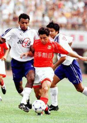 22年“流浪”四地，改了14次队名，这支球队即将杀回中超