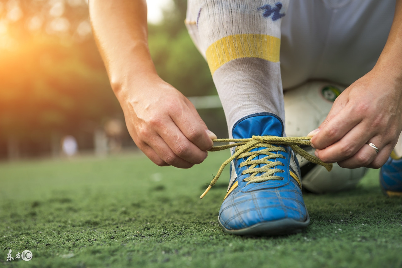 足球比赛阵型的演变顺序,足球比赛轮换