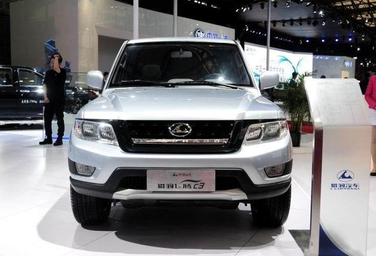 国产硬派越野车猎豹,国产猎豹飞腾越野视频