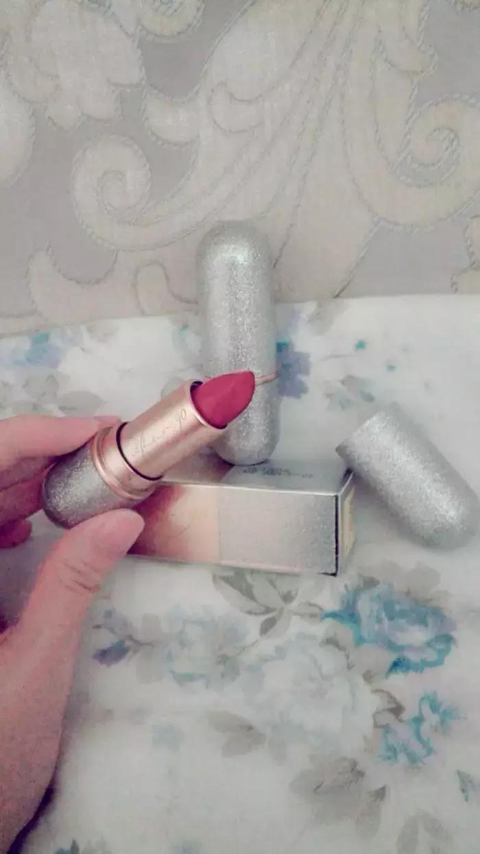 holdlive口红测评国货,超平价的实用国货妆