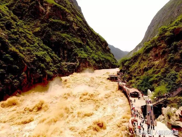 虎跳峡是云南必去之地,虎跳峡是贵州的著名峡谷吗