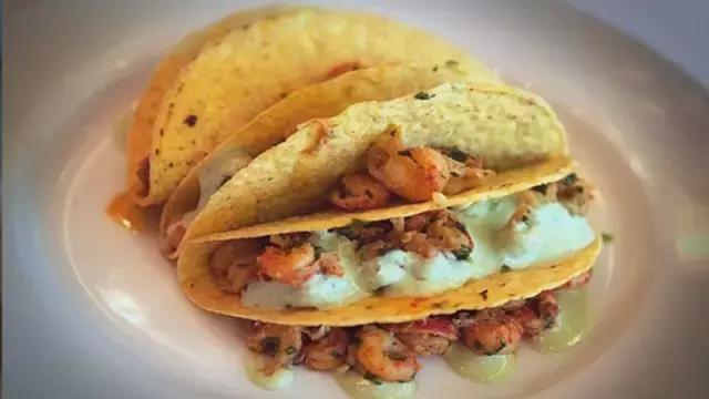 小龙虾的种类及吃法,如何吃小龙虾的方法和图解