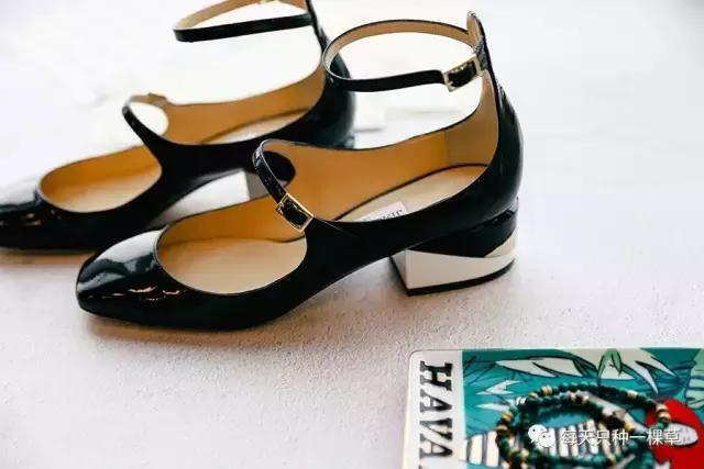 战利品｜助理*妞小**跟我出了一趟差，居然买了这么多！