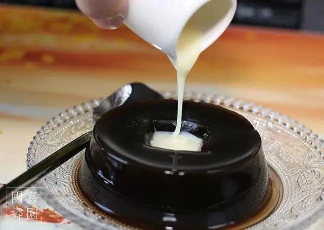 清热润肺龟苓膏有哪些功效,清热润肺龟苓膏有哪些牌子