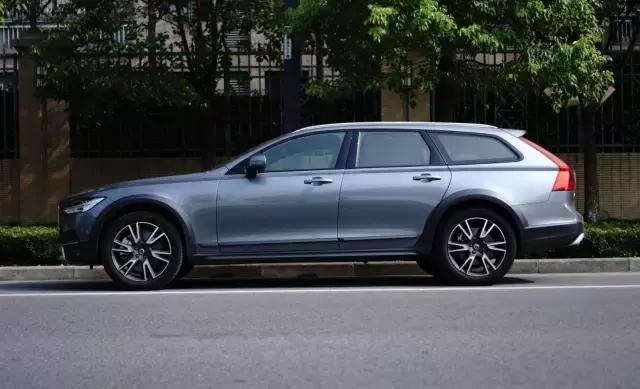 六七十万买什么车v8,新车v90cc顶配落地价