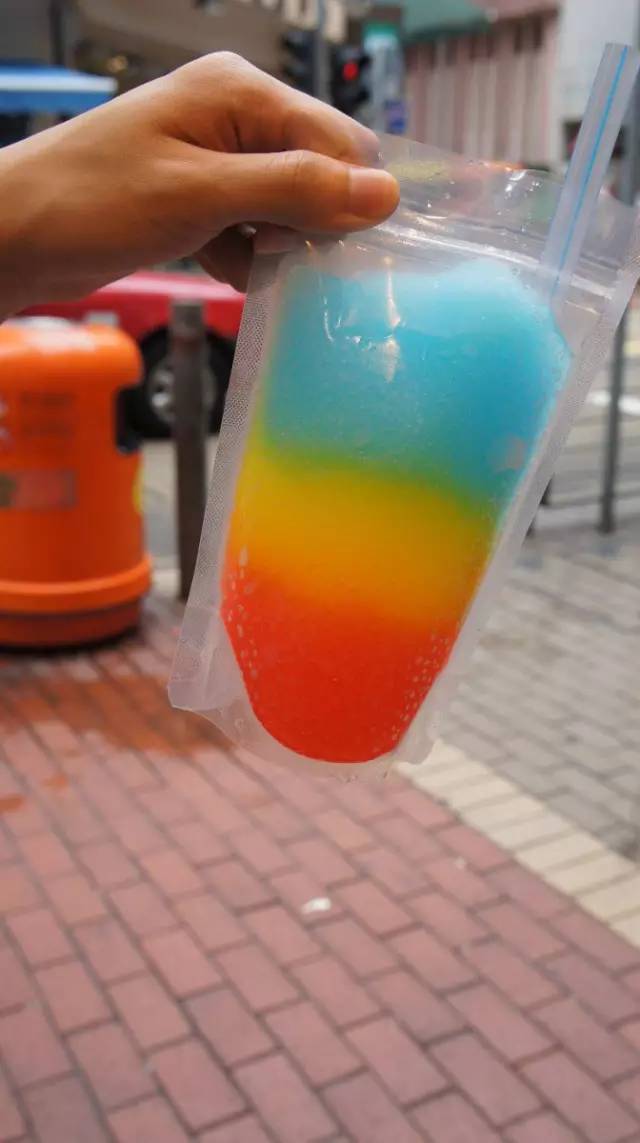 香港街头小食碗仔翅,香港街头小吃大排档