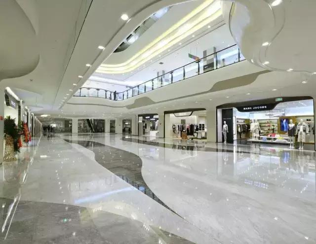 关晓彤名牌鞋,关晓彤买鞋