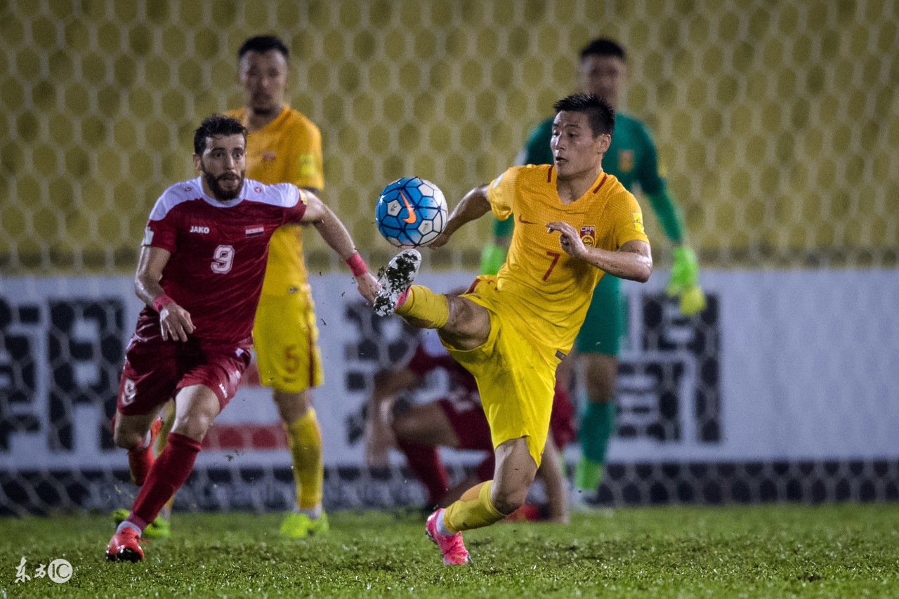 女足收入年薪,女足年薪和男足差多大