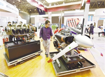 拍x光片子能检查脑部吗,拍x光ct核磁有什么区别