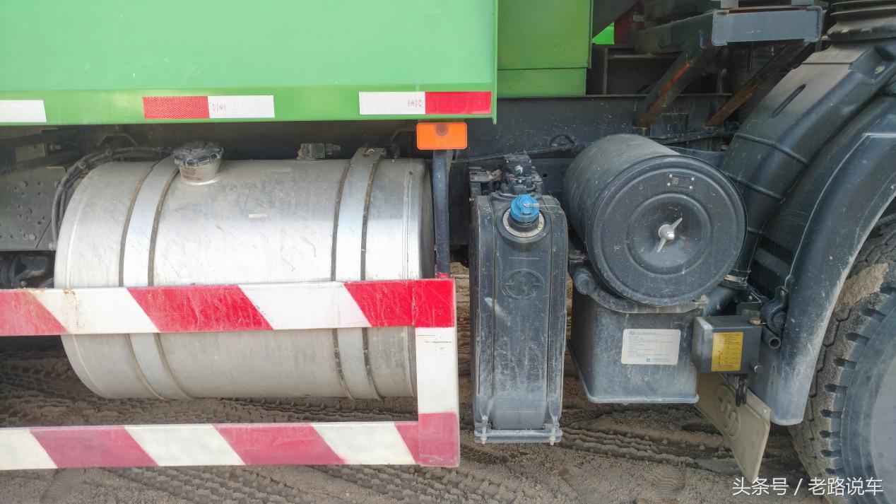 红岩金刚m500自卸车内饰图片,红岩金刚m500自卸车轻量化