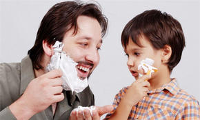 男生几岁可以刮胡子啊,男生几岁能刮鬓角胡子